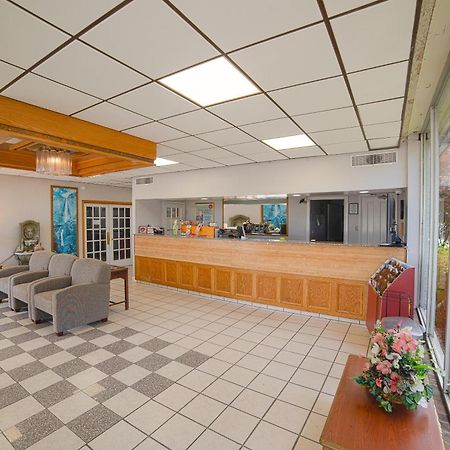 Masters Inn Selma Smithfield I-95 By Oyo Exterior foto